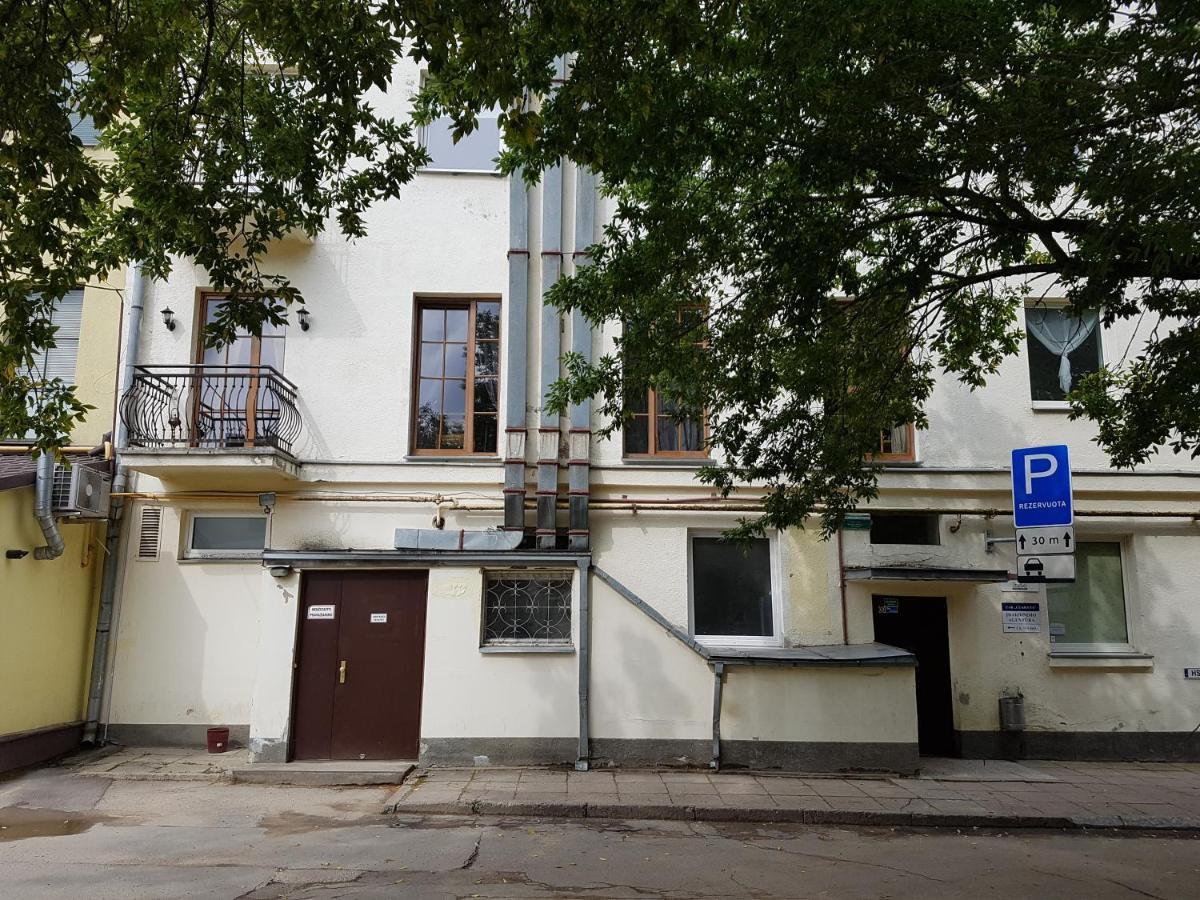 Barrister'S Apartments With Fireplace โชเล ภายนอก รูปภาพ
